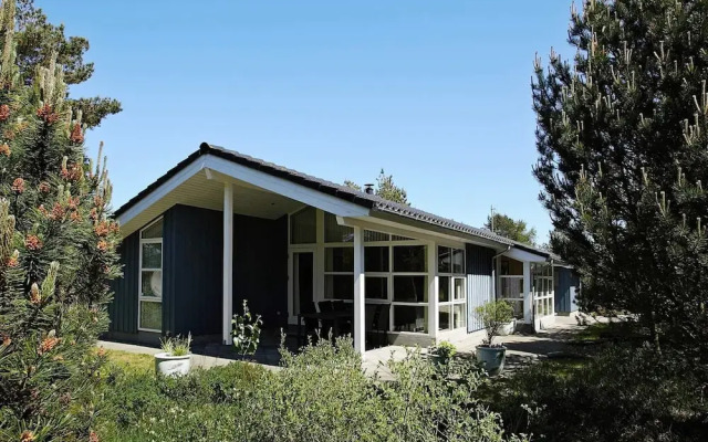 Spacious Holiday Home in Fjerritslev near Beach