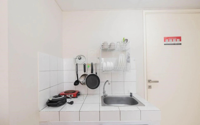 Nice And Comfort 2Br At Springlake Summarecon Bekasi Apartment