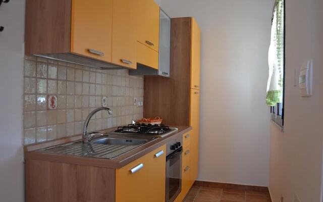 Residence Blue Pearl