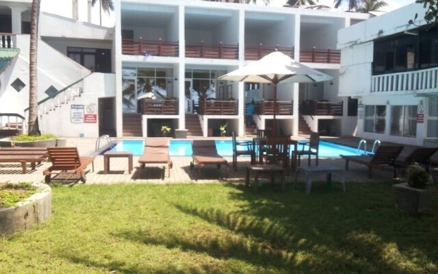 Miltons Beach Resort