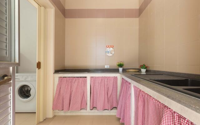 1975 Villetta La Pineta 2 by Barbarhouse