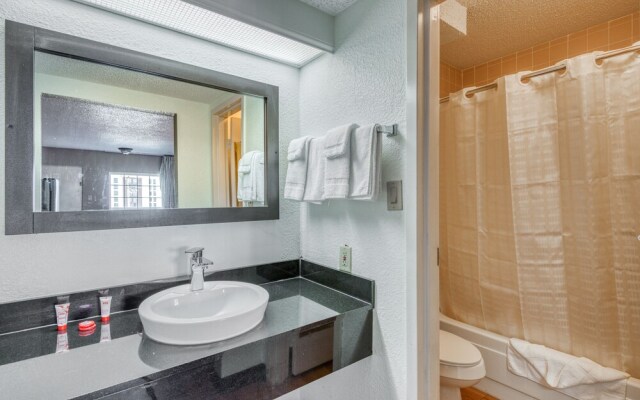 OYO Hotel Jackson Fairgrounds I-55