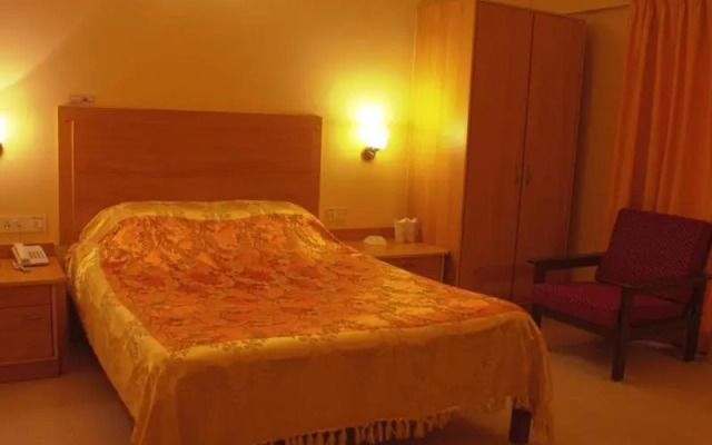 Golden Toff Resort