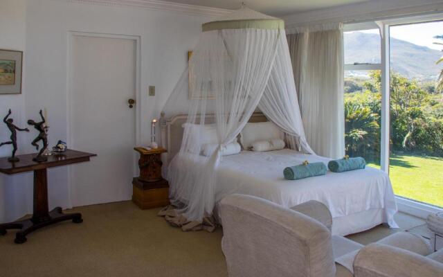 Kennedy's Beach Villa