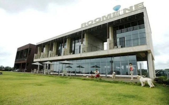 Roomine Pension