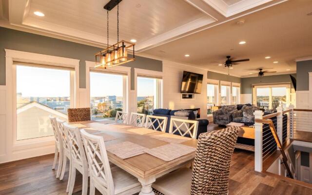 The Sandcastle by Oak Island Accommodations