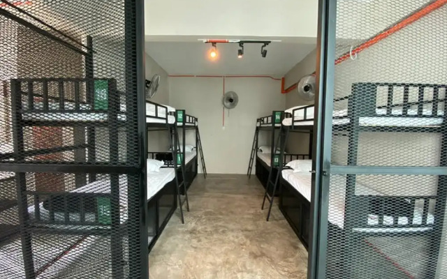 Dwj Backpacker Hostel