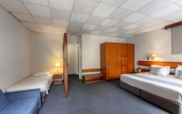 Forest Park Hotel