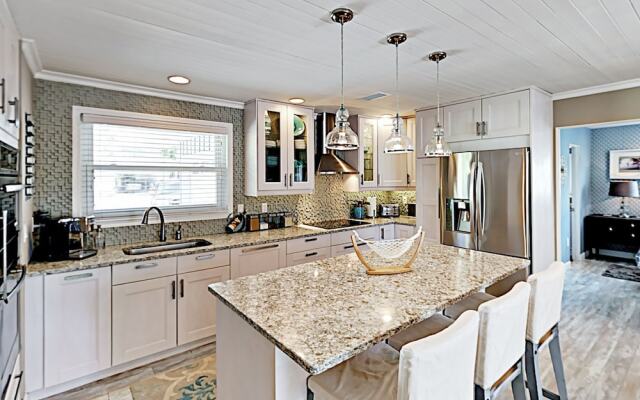 Canal 334 - 3 Br Home