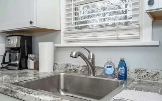 Kenwood Keys Suites for 12!