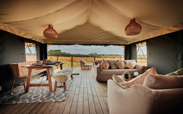Safari Tent in Stiffkey Valley With Fire Pit