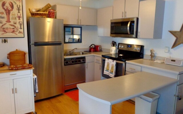 Oc928 Wesley Avenue-310