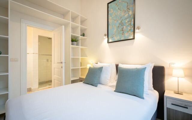 Saint Pauls Suite 3
