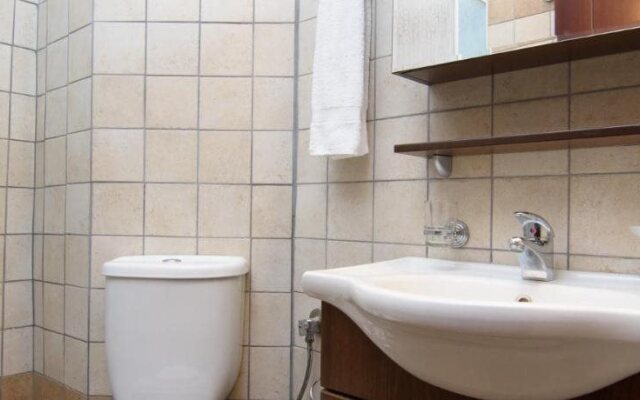 Arktos Suites