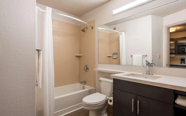 Sonesta Simply Suites Dallas Richardson