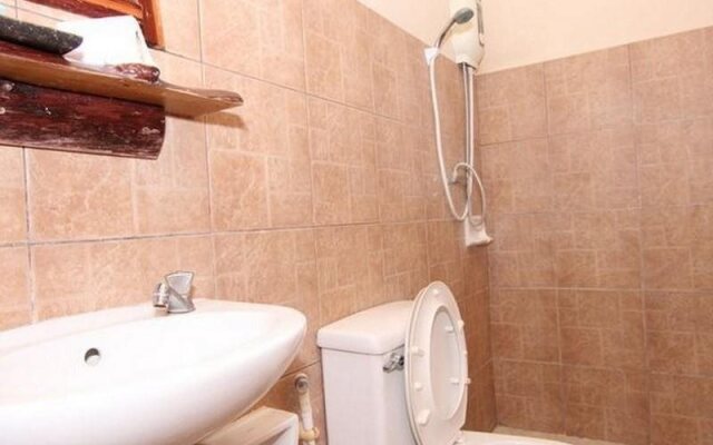 Rosthip Thani Resort