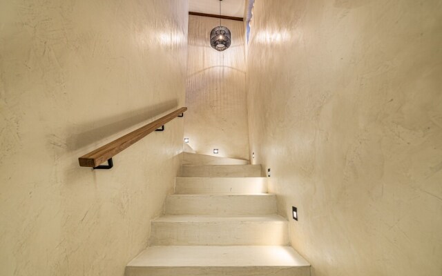 Provenza Luxury Residence by HOUSY HOST