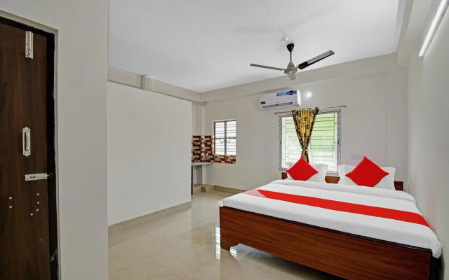 OYO 87280 Hotel Grand Eden