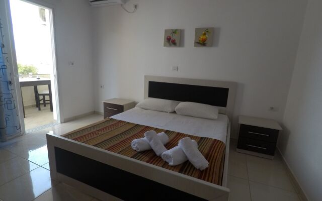 Prive Hotel and Apartment
