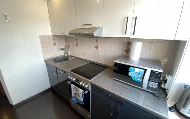 Апартаменты на улице имени Космонавта Поповича 106