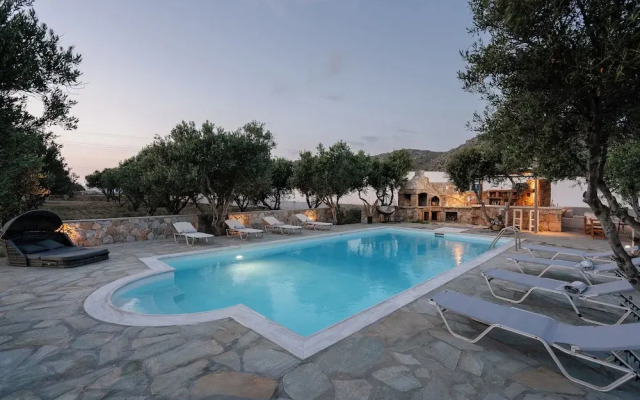 Diamantis studios apartments