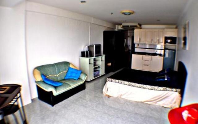 Jomtien Beach Studio Fl11