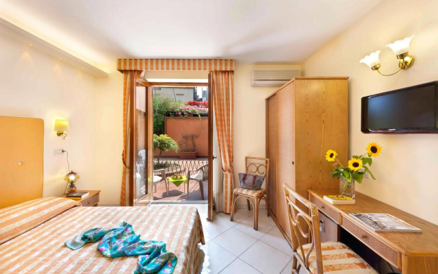 Hotel Girasole