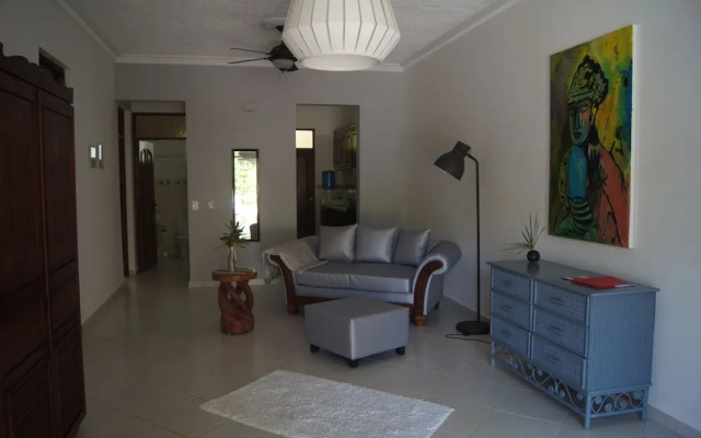 Casa Estrella Mirabal