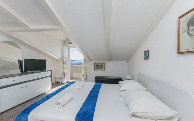 Apartments Ana
