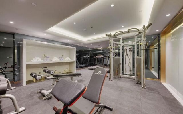 Lanou International Hotel, Hong Kong Middle Road, May Fourth Square, Qingdao