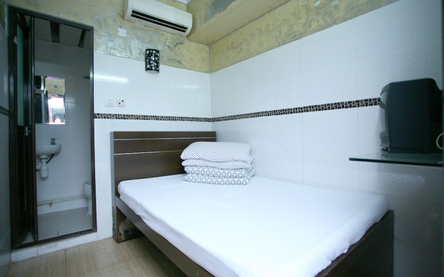 H.K Commercial Inn – Guest Rooms – Hong Kong