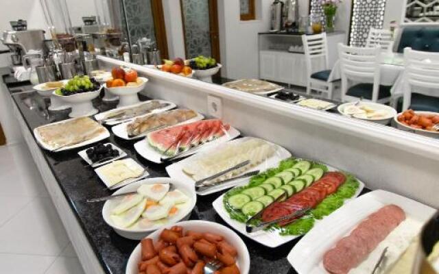 Registon Saroy Hotel