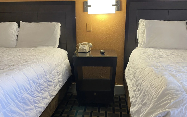 Budget INN At The Heavenly Gondola