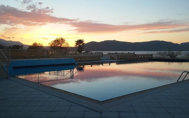 Kavros Garden Studios & Apartments Hotel