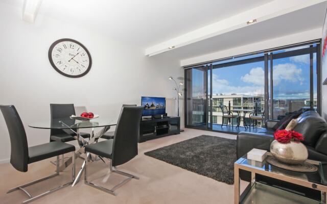 Accommodate Canberra - Dockside