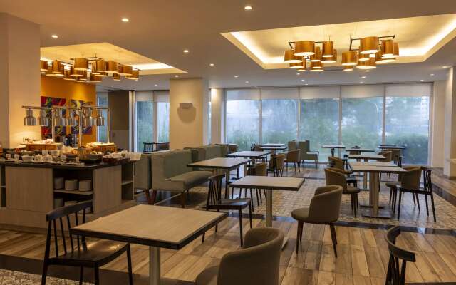 Park Inn by Radisson Iloilo