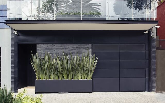 Felix Luxury Plus by Viadora