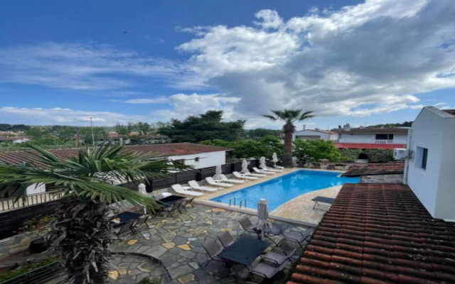 Samel Hotel