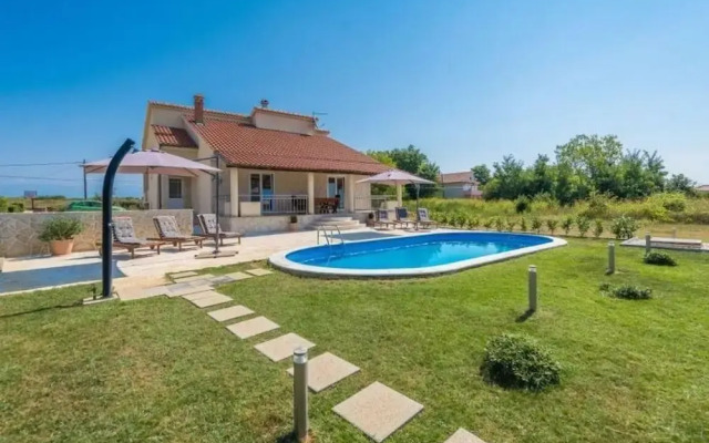 Villa Natur with a heated pool