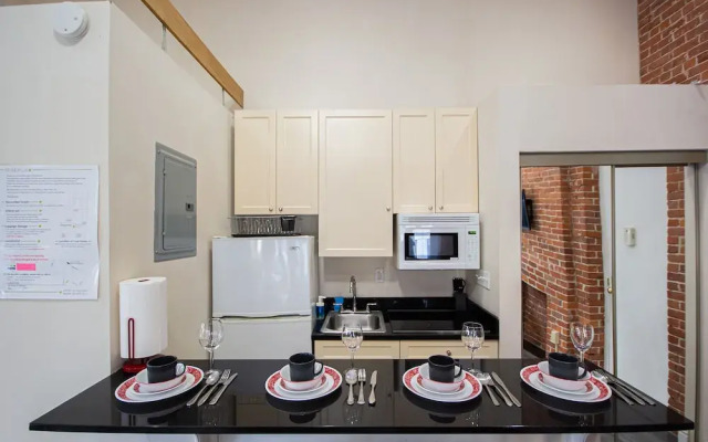 Macy Empire Apartments
