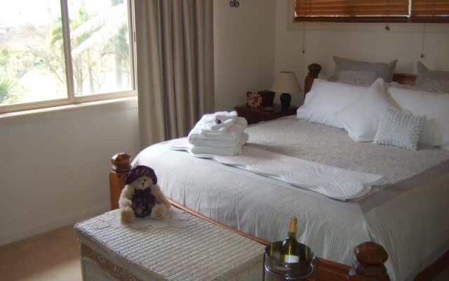 Ayr Bed and Breakfast on McIntyre