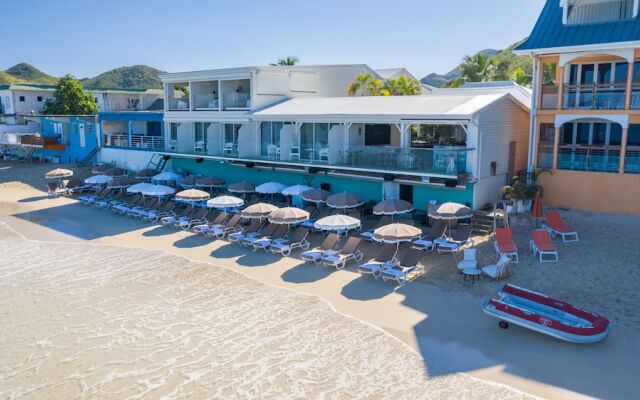 Le Temps des Cerises Hotel Beach