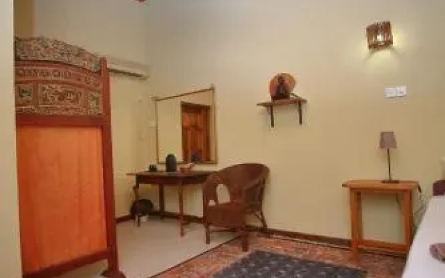 Lazy Lizard Villa