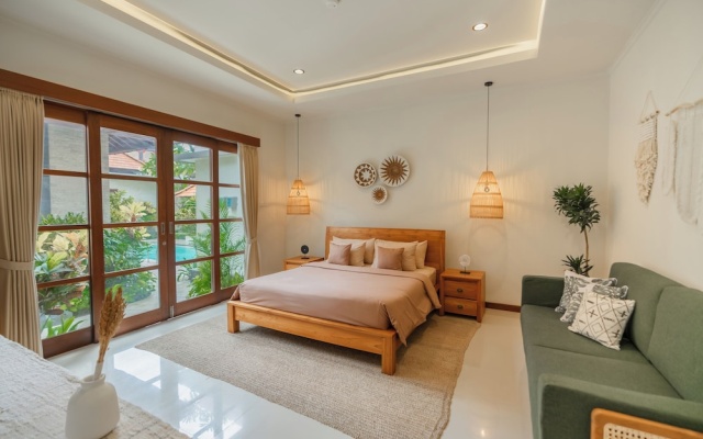 Villa Nana by Pertama Stay – Guest Rooms – Kuta