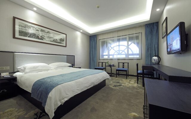 Crown Plaza