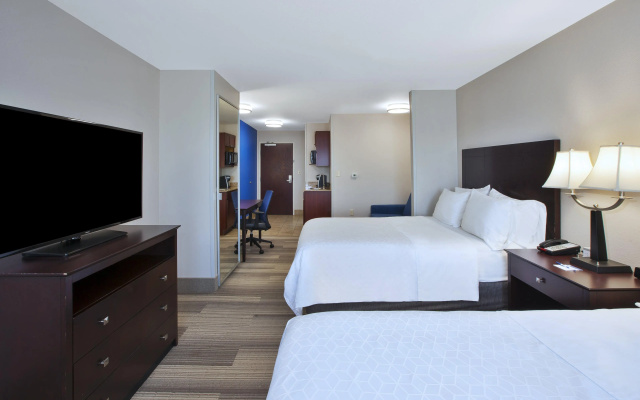Holiday Inn Express Hotel & Suites Niles by IHG