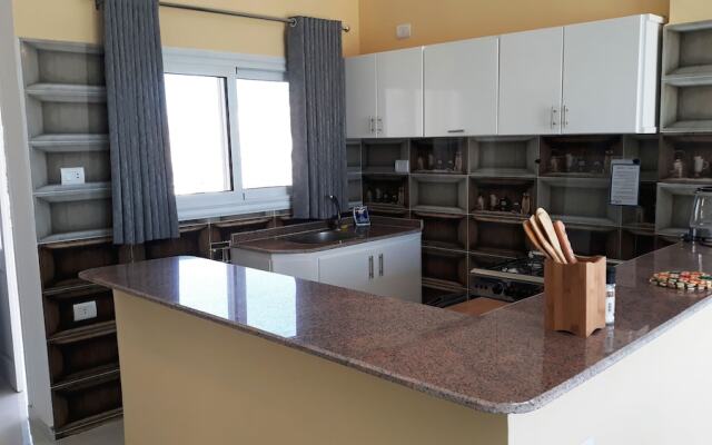 Luxury Senmut Apartments