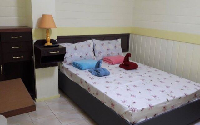 Hayward Travel Inn