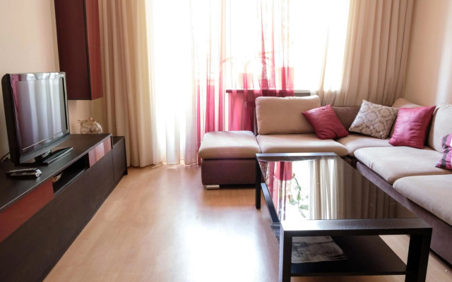 Hanrapetutyan Apartment