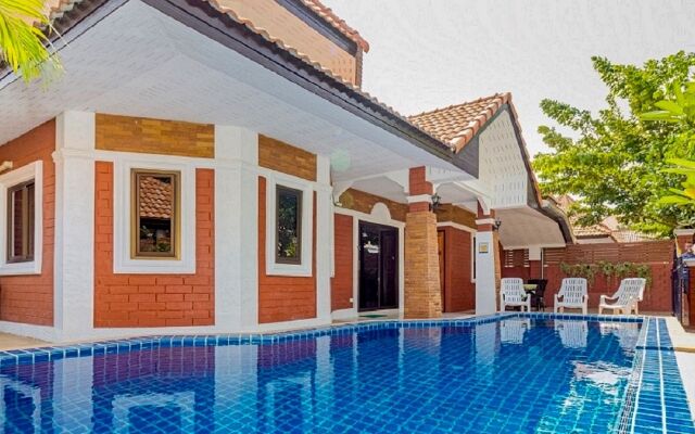 Garden Villa - Pattaya Holiday House Walking Street